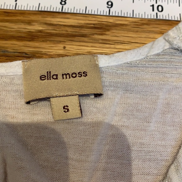 Cute flutter fairy sleeve - white w/ silver stripes (small hole - see photo) - Picture 5 of 7